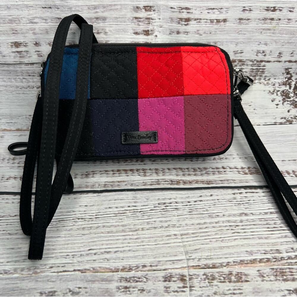 Vera‎ Bradley Winter Patchwork All in One Crossbody Colorblock Quilted